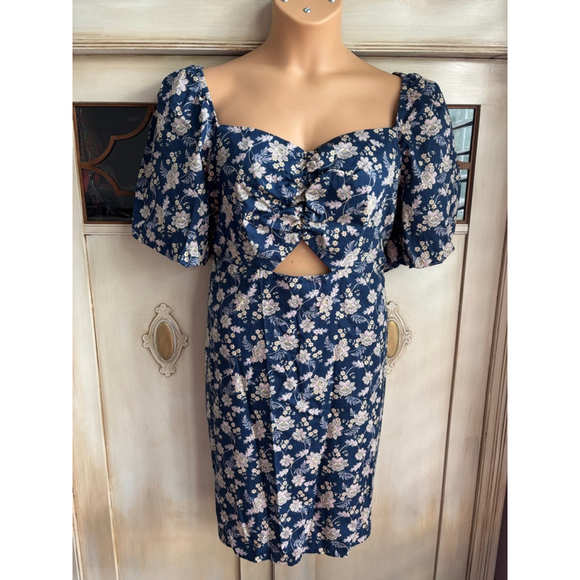 EUC BODEN CUT OUT DETAIL MINI DRESS | Size 20L - Picture 1 of 12